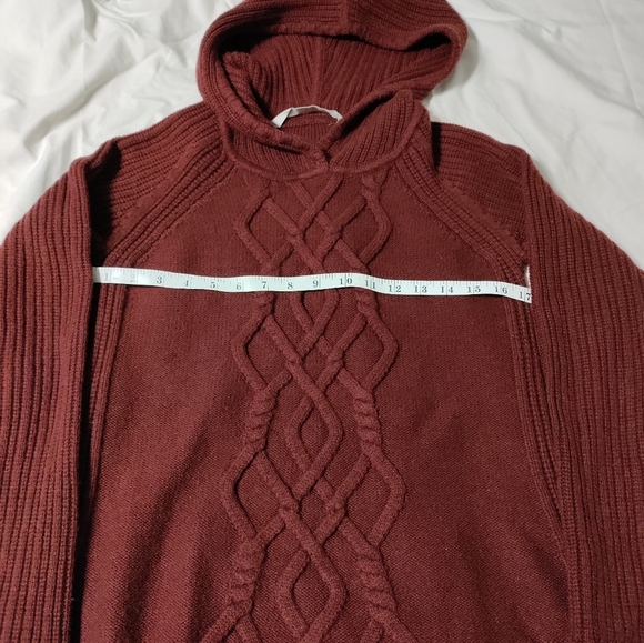 Athleta 100% Merino Wool Hoodie burgundy SZ Small Good conditions - Picture 9 of 10